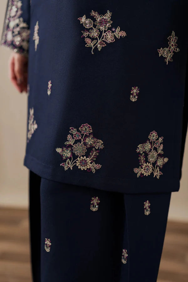 Mehjbeen Embroidered 2pc - Lawn